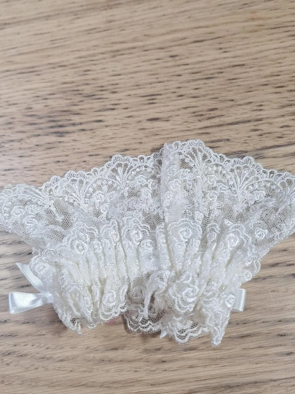Innocent World Ivory Rose Lace Wrist Cuffs with Blue Bows | Classic Lolita 🎀
